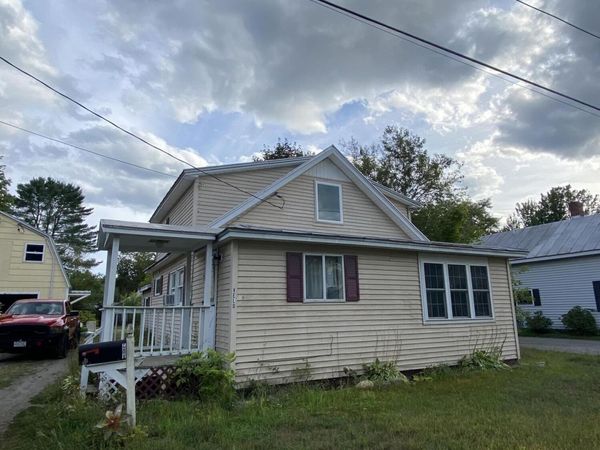 50 Hanover Street , Skowhegan, ME 04976