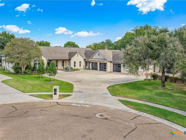 410 Iron Gate , Victoria, TX 77904
