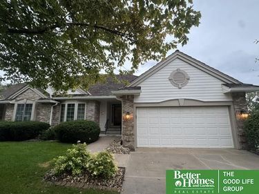 4 Norwood Court, Council Bluffs, IA 51503