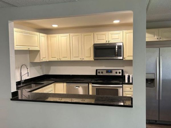 1108 MEADOWS Circle, Unit 1108, Boynton Beach, FL 33436