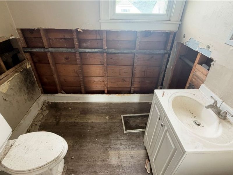 3326 E Berkshire Road E, Cleveland Heights, OH 44118 Photo 21
