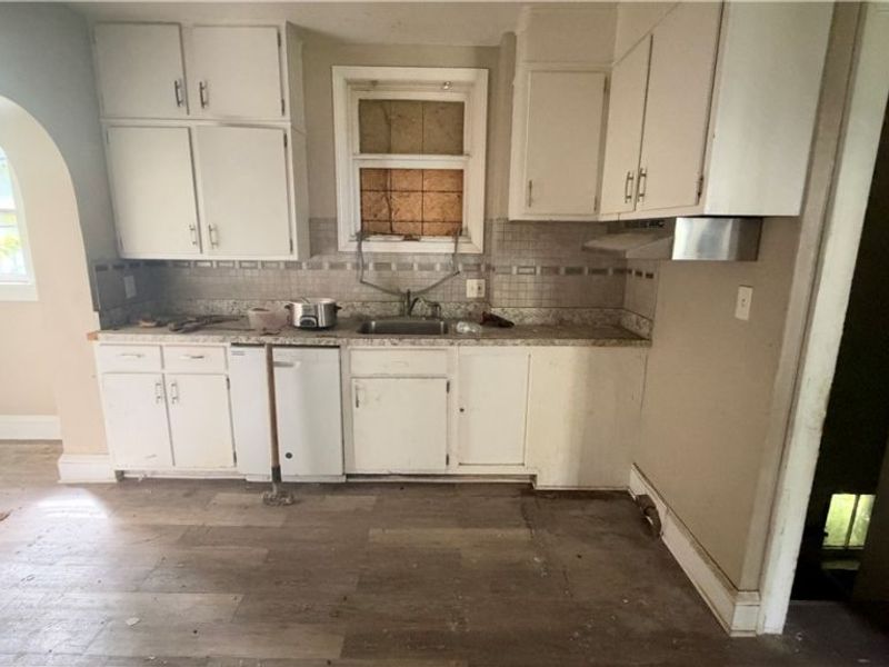 3326 E Berkshire Road E, Cleveland Heights, OH 44118 Photo 8