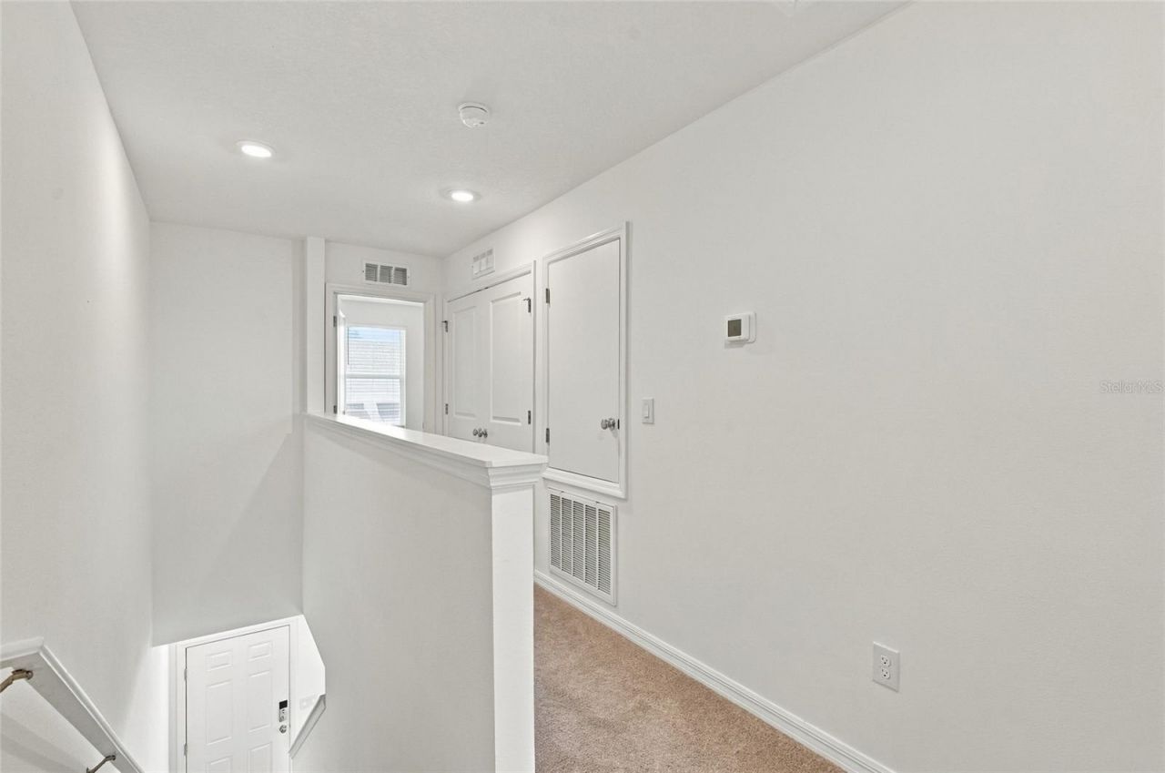 10596 Orbit Terrace, Sarasota, FL 34241 Photo