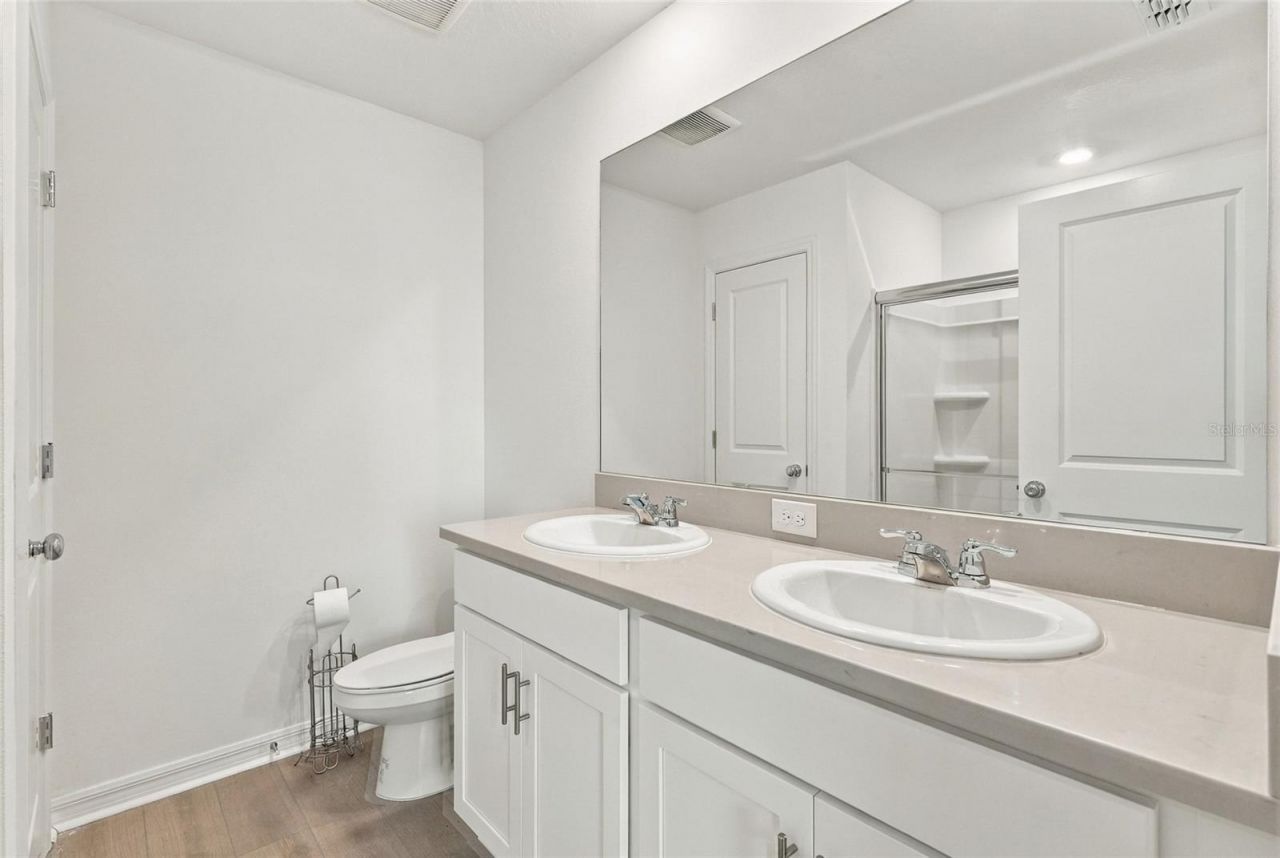 10596 Orbit Terrace, Sarasota, FL 34241 Photo