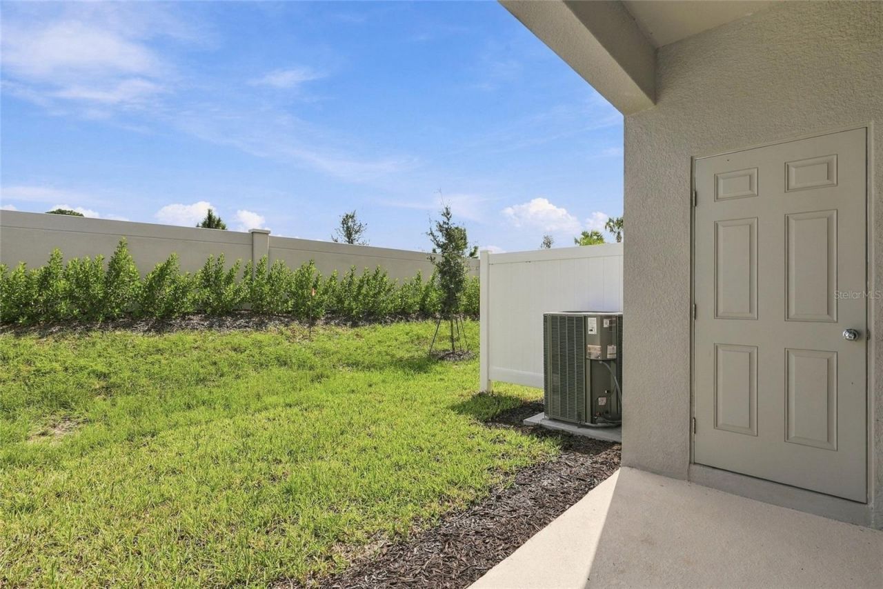 10596 Orbit Terrace, Sarasota, FL 34241 Photo