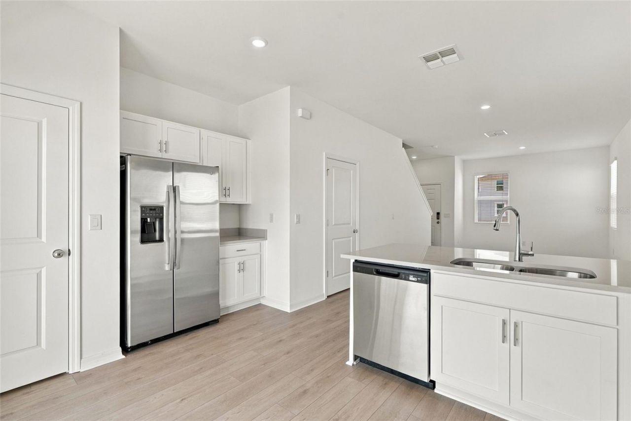10596 Orbit Terrace, Sarasota, FL 34241 Photo