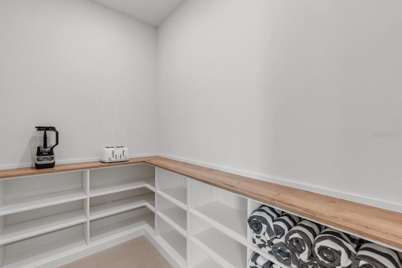 2425 Temple Street, Sarasota, FL 34239 Photo