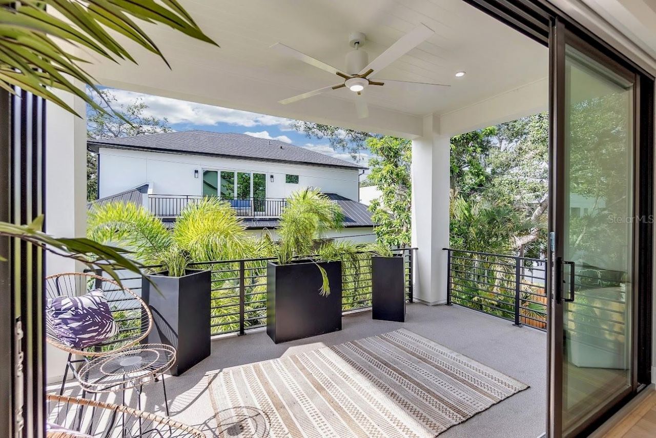 2425 Temple Street, Sarasota, FL 34239 Photo