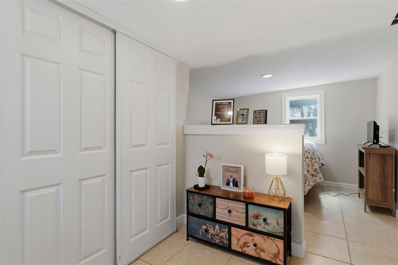 1751 29th Avenue N, Saint Petersburg, FL 33713 Photo