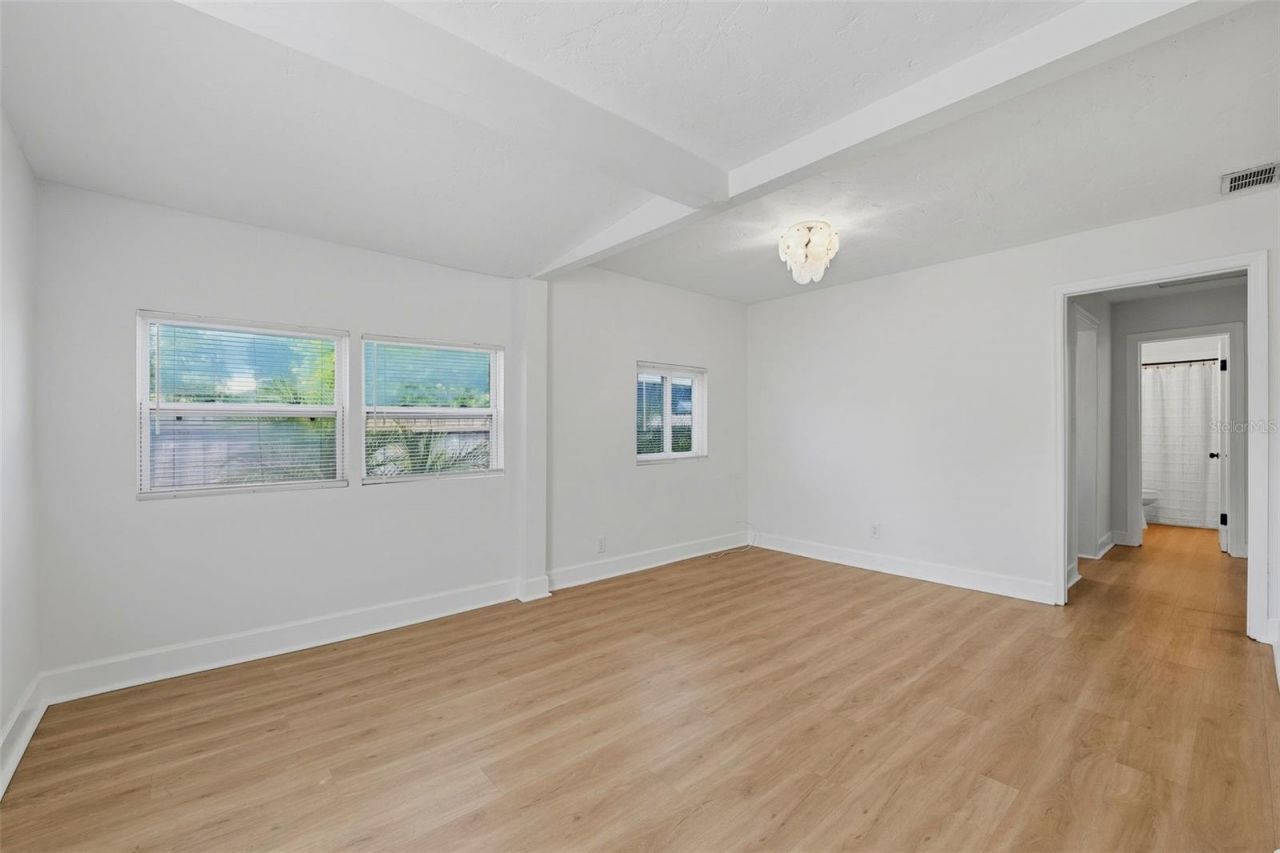 1751 29th Avenue N, Saint Petersburg, FL 33713 Photo