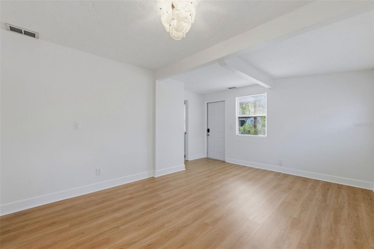 1751 29th Avenue N, Saint Petersburg, FL 33713 Photo