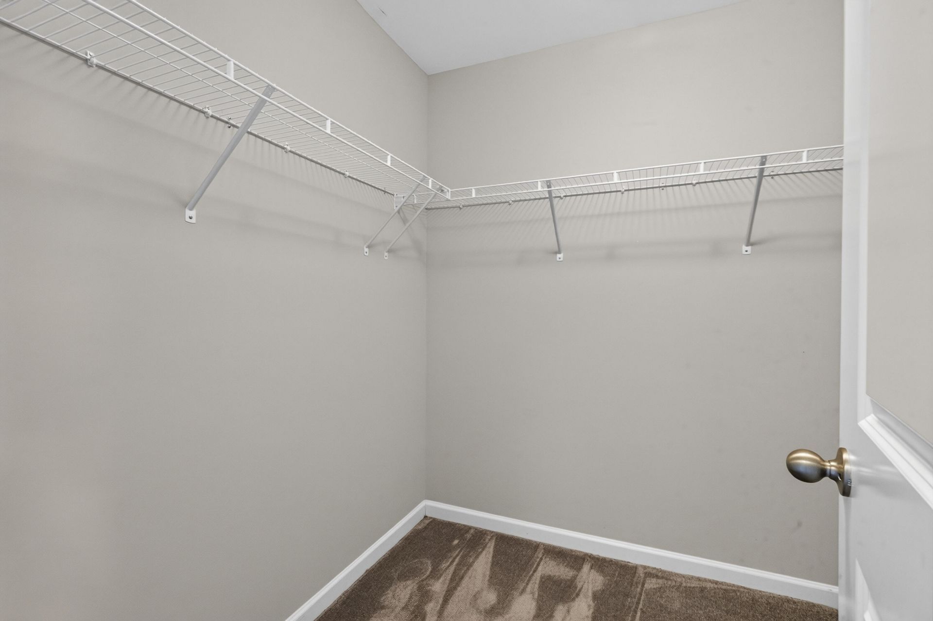 334 Bay Village Lane Photo 36