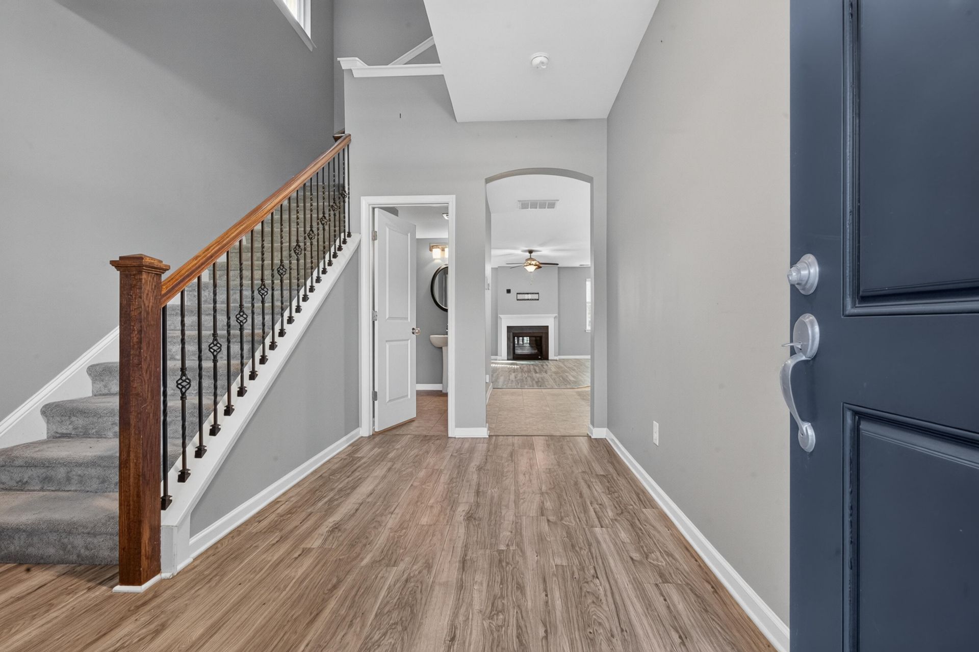 334 Bay Village Lane Photo 9