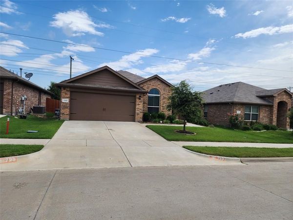 729 Watson Way, Crowley, TX 76036