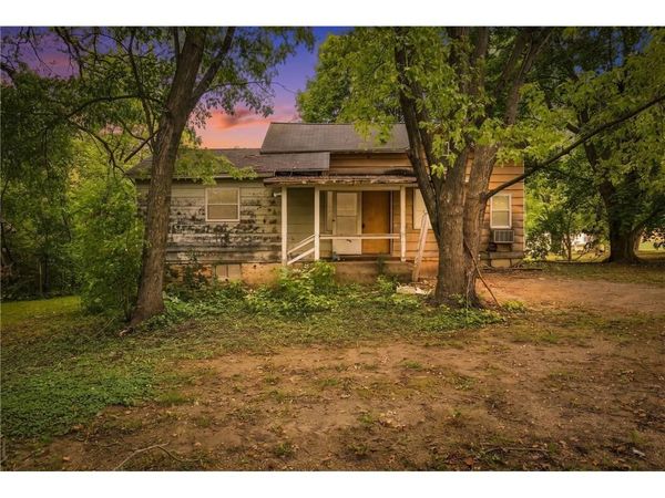 401 S Division Street, Roberts, WI 54023