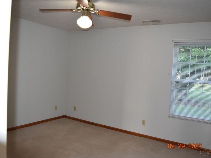 1548 Lost Lake Court, Sterling Township, OH 45176 Photo 14