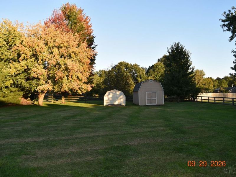 1548 Lost Lake Court, Sterling Township, OH 45176 Photo 24