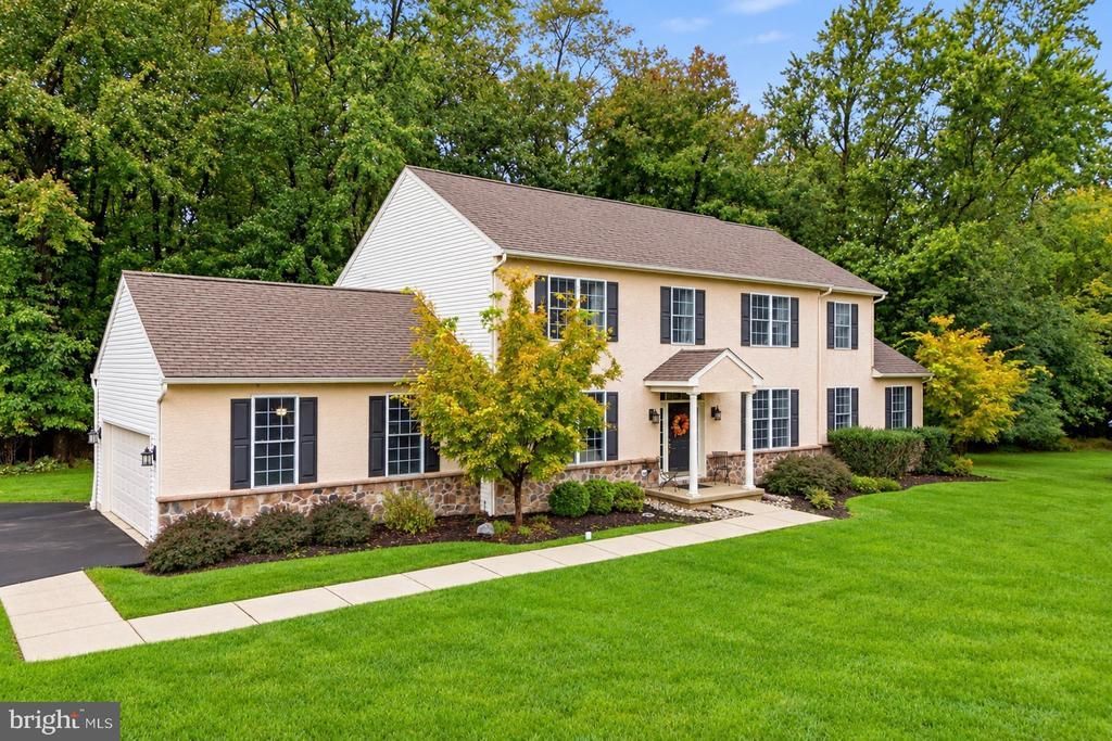 110 COUNTRY LANE, LANSDALE, PA 19446
