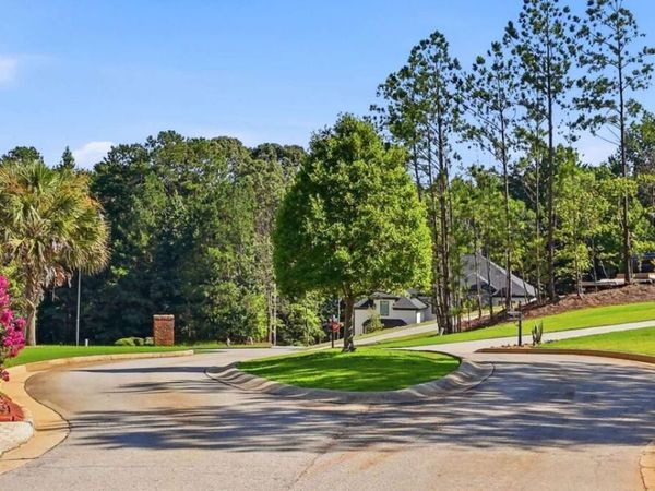 2053 Fontainbleau Drive, Conyers, GA 30094