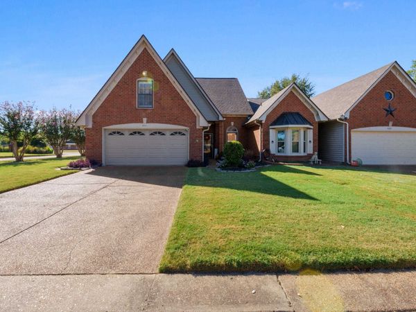 4011 MUIRFIELD DR, Memphis, TN 38125