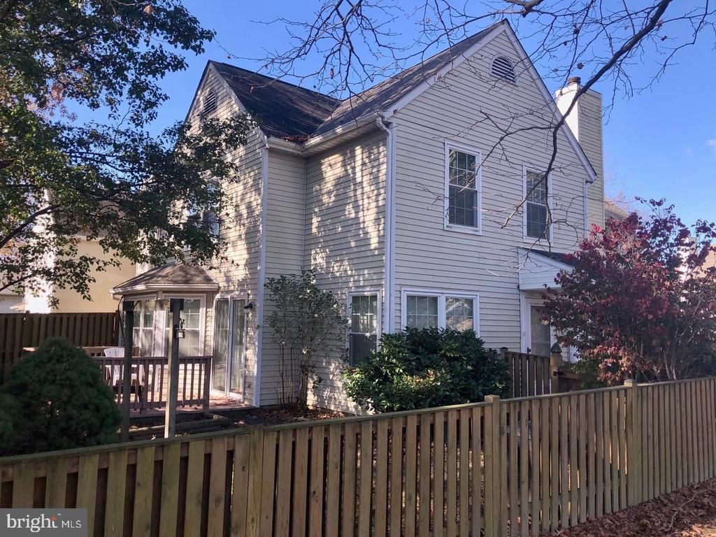 1209 LIBERTY SQUARE , BELCAMP, MD 21017