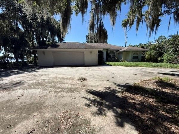 603 LAKE JOSEPHINE SHORES ROAD , SEBRING, FL 33875