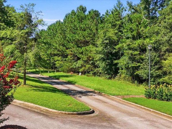 2057 Fontainbleau Drive, Conyers, GA 30094
