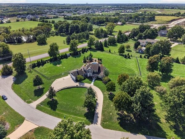 17872 Cody Street, Overland Park, KS 66221
