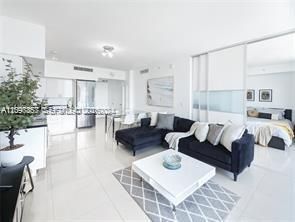 92 SW 3rd St , Unit 1908, Miami, FL 33130 Photo