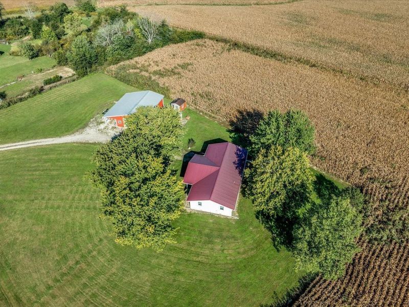 142 Heath Lane, New Holland, OH 43145 Photo 26