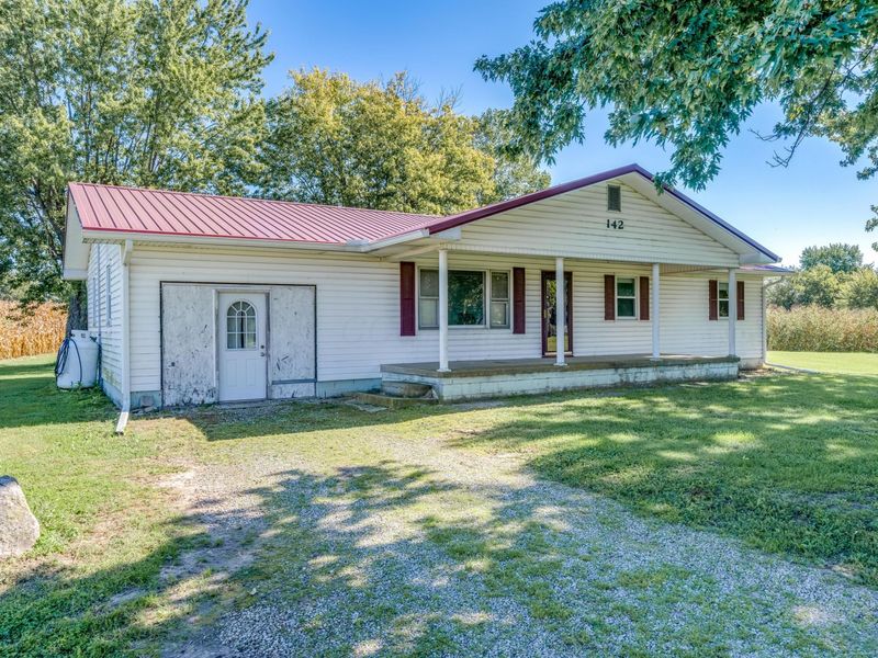 142 Heath Lane, New Holland, OH 43145 Photo 5