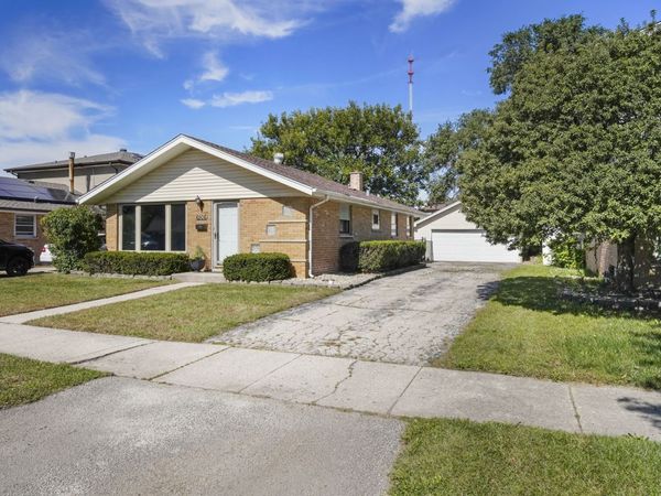 6508 103rd Street, Chicago Ridge, IL 60415