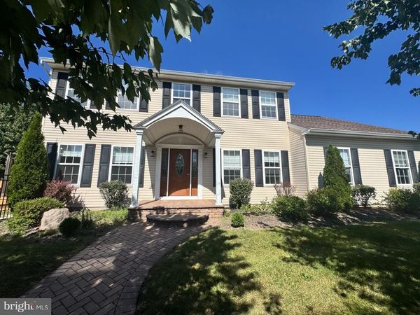 1225 MEADOW BROOK DRIVE, QUAKERTOWN, PA 18951