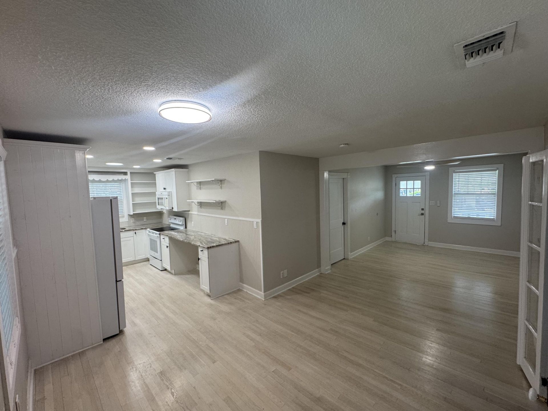 176 E 24th Street, Riviera Beach, FL 33404 Photo