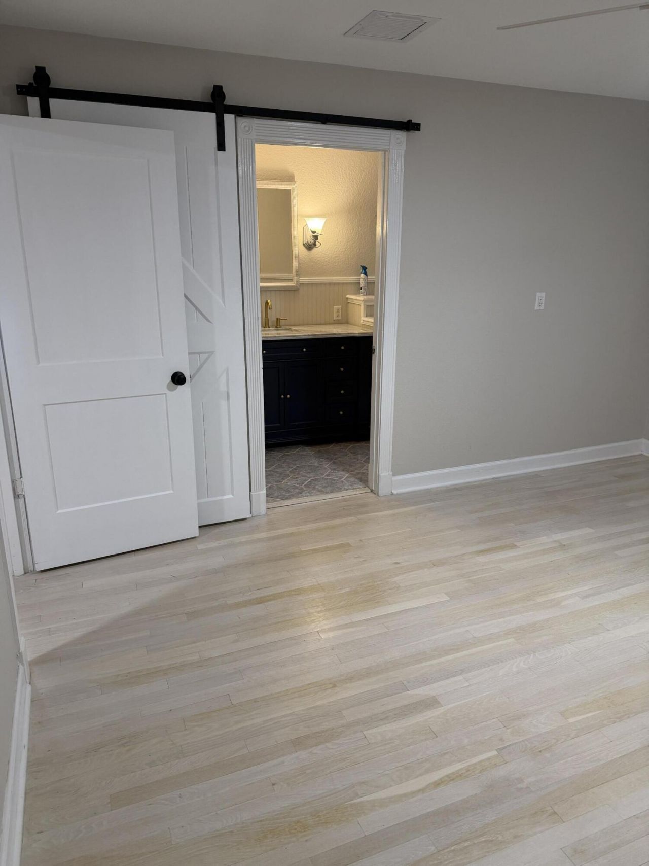 176 E 24th Street, Riviera Beach, FL 33404 Photo