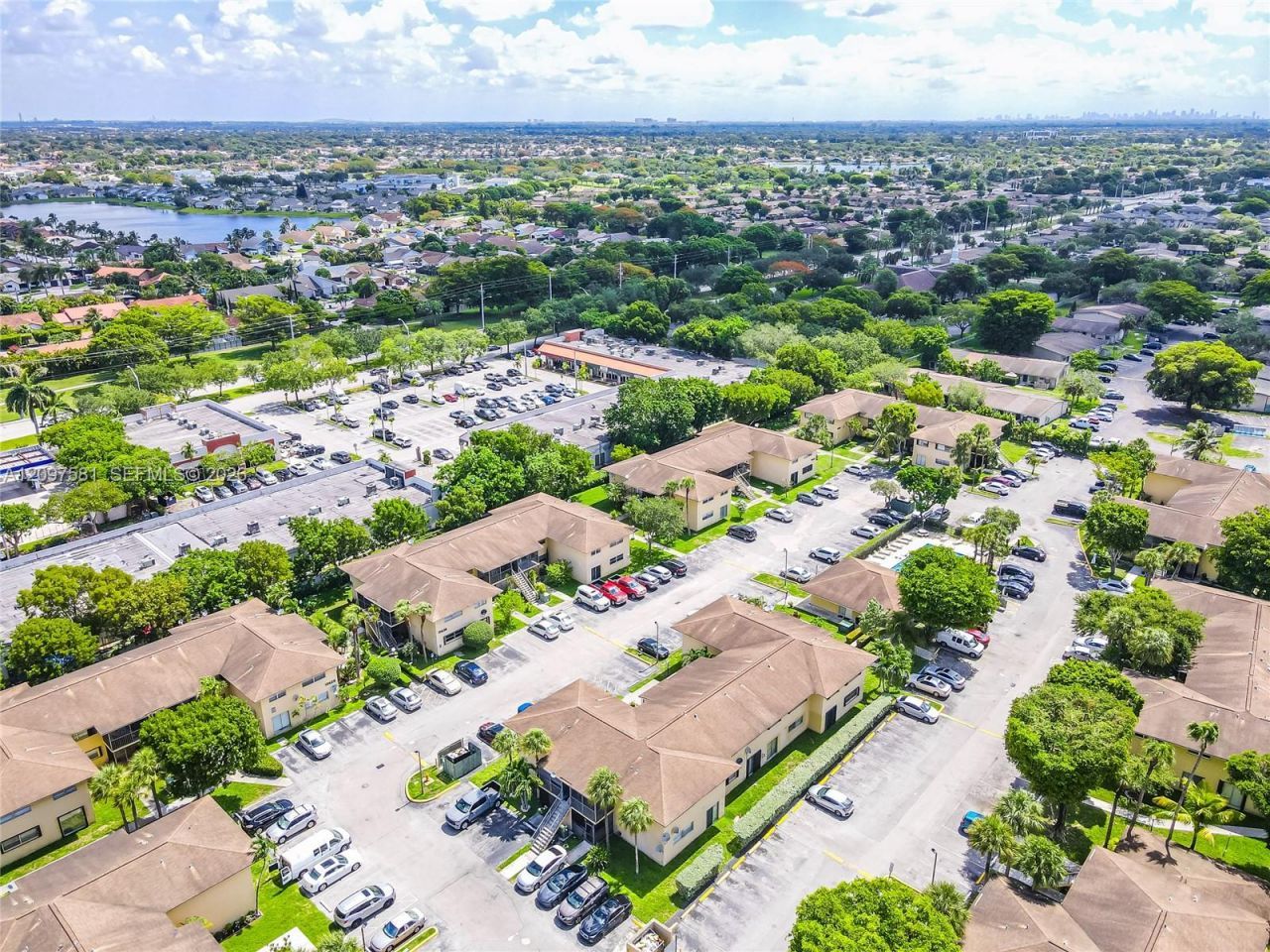 15609 SW 73rd Cir Ter , Unit 8-5, Miami, FL 33193 Photo