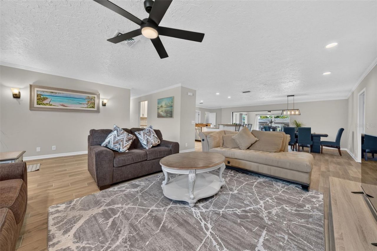 4219 2nd Avenue Ne, Bradenton, FL 34208 Photo