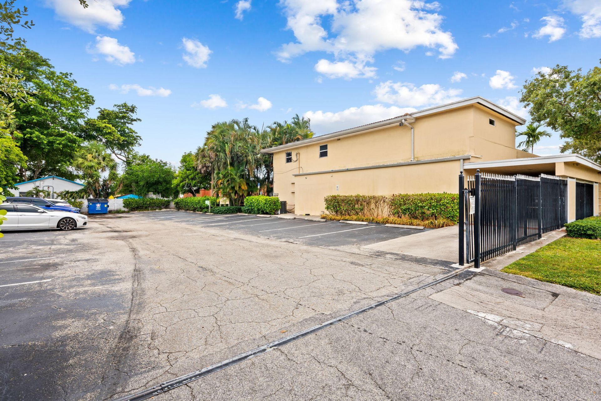 2211 Davie Blvd, Fort Lauderdale, FL 33394 Photo