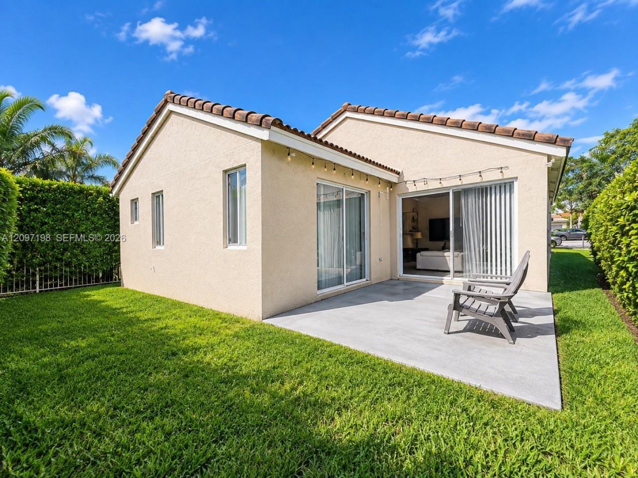 1359 Sabal Trl, Weston, FL 33327 Photo