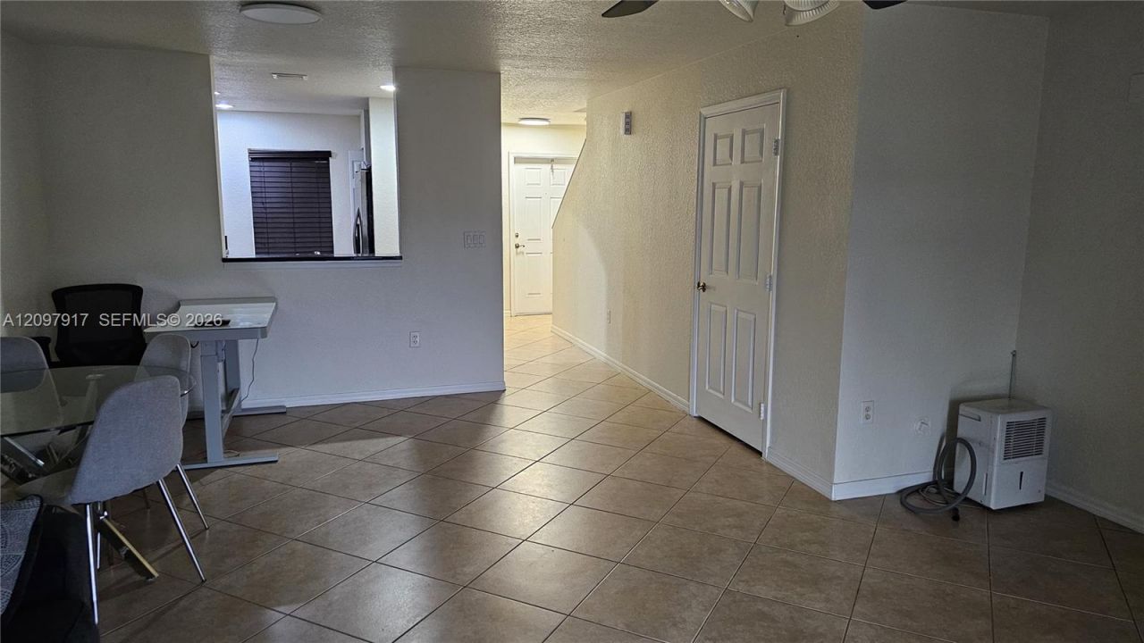 5931 Glasgow Way , Unit 5931, Tamarac, FL 33321 Photo