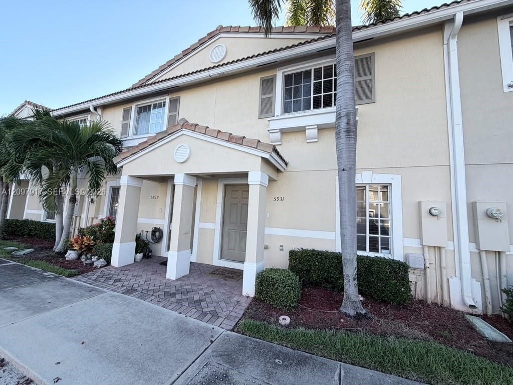 5931 Glasgow Way , Unit 5931, Tamarac, FL 33321 Photo