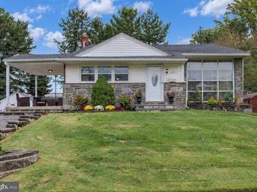 409 REDHILL DRIVE, BROOMALL, PA 19008