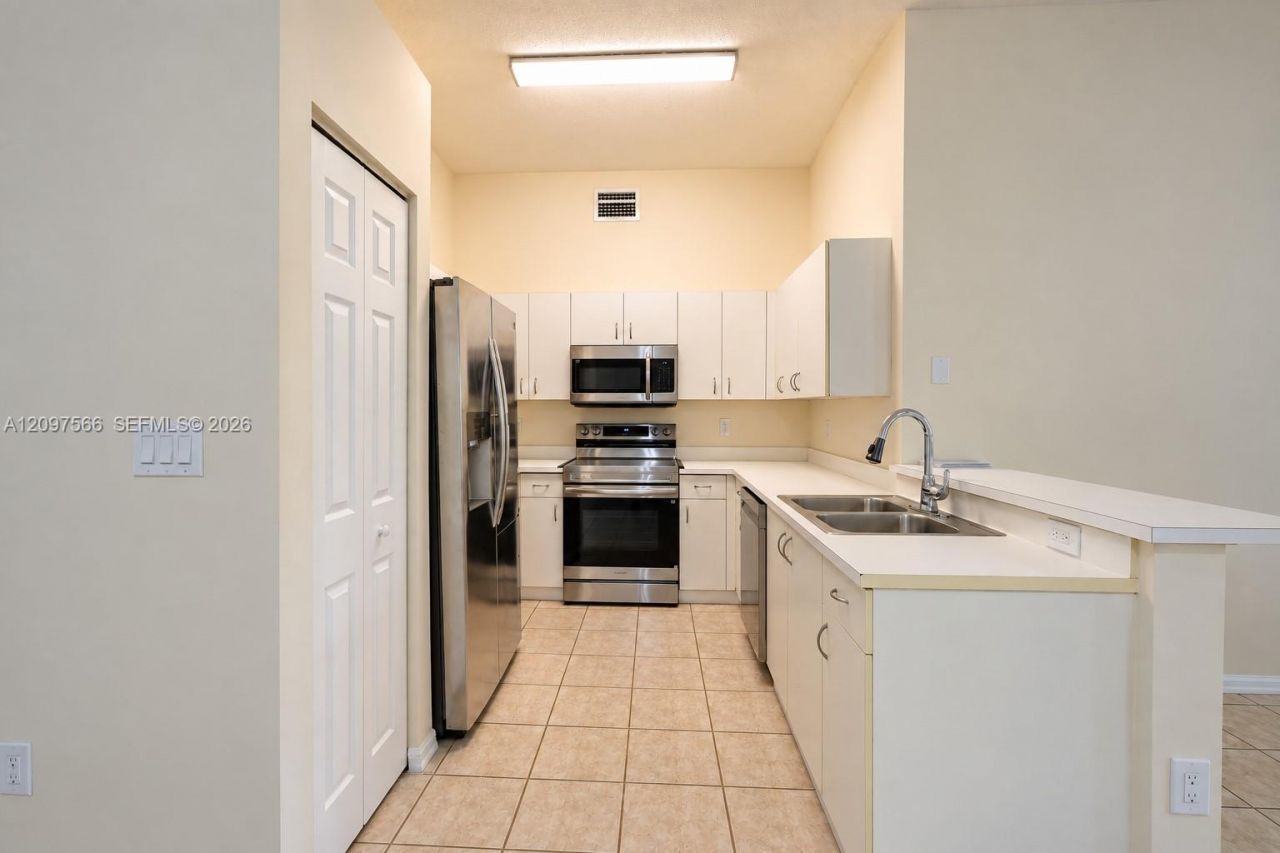 16448 SW 96 Te, Unit 16448, Miami, FL 33196 Photo