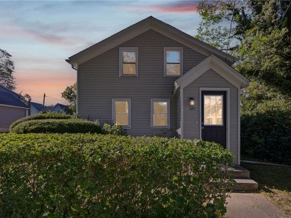 121 River Street , Rochester, NY 14612