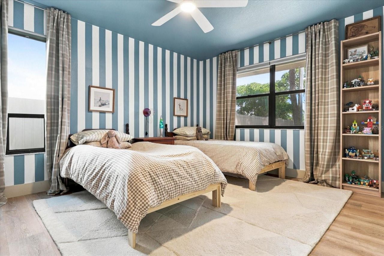 1515 Midnight Pass Way , Clearwater, FL 33765 Photo