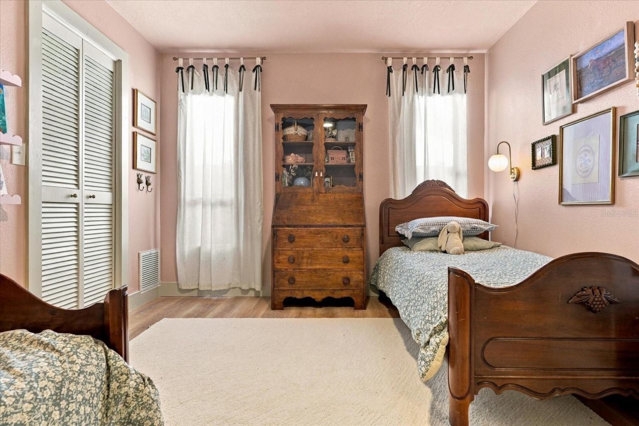 1515 Midnight Pass Way , Clearwater, FL 33765 Photo
