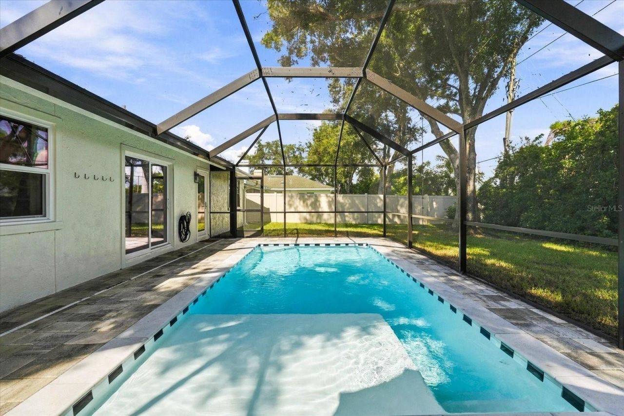 1515 Midnight Pass Way, Clearwater, FL 33765 Photo