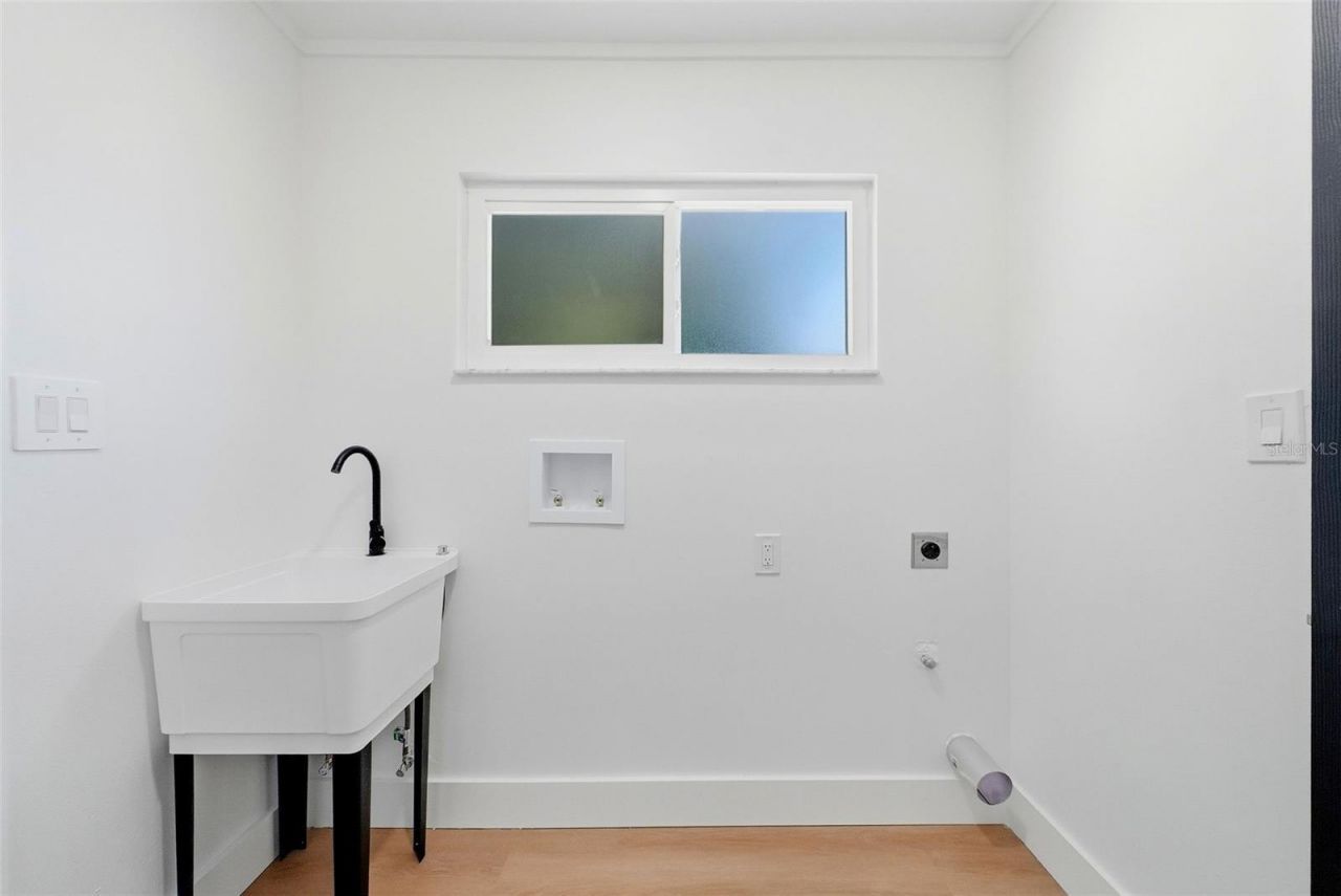 3360 70 Street N, Saint Petersburg, FL 33710 Photo