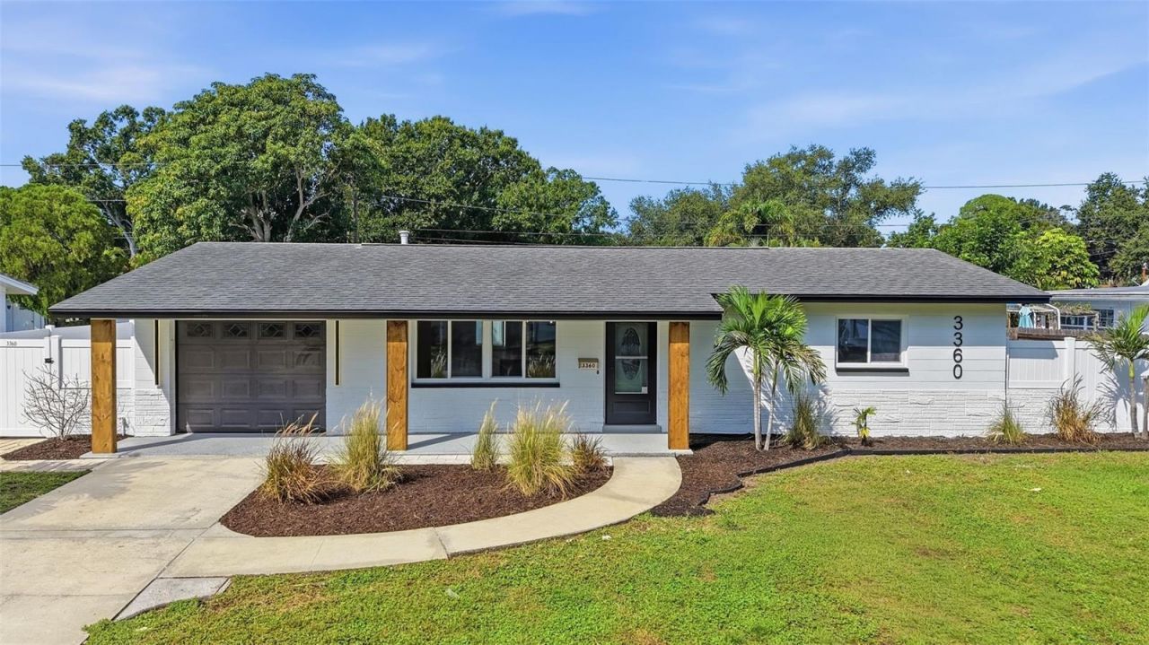 3360 70 Street N, Saint Petersburg, FL 33710 Photo