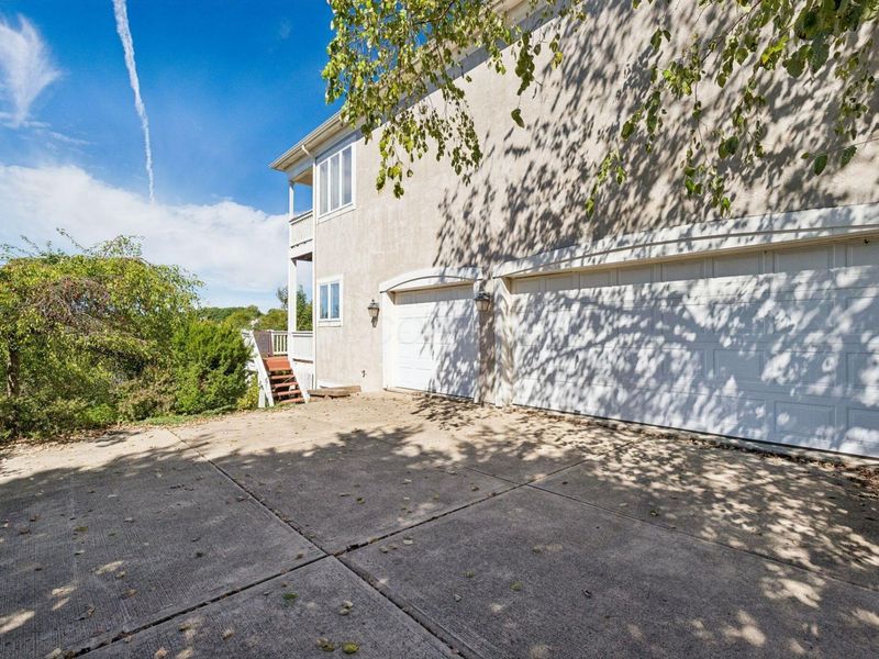 10715 Campden Lakes Boulevard, Dublin, OH 43016 Photo 8